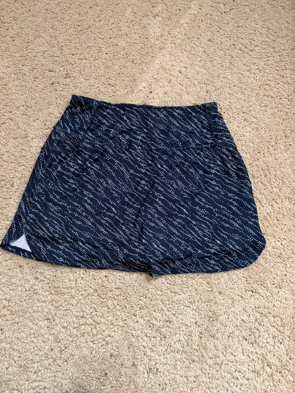 NWT PUMA WOMEN'S PWRMESH WHITEWATER GOLF SKIRT size Medium (210)